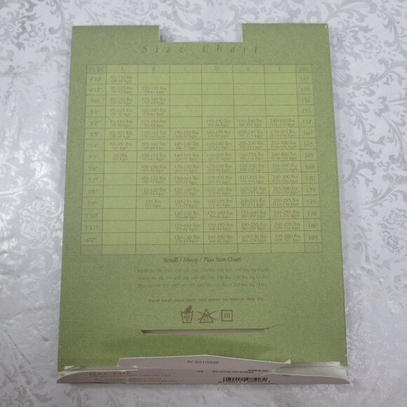 LEGACY Legwear Microfiber Control Top Tights Size  E - Picture 5 of 9